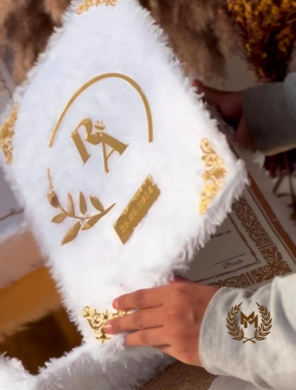Nikah Booklet Premium White Velvet Furr